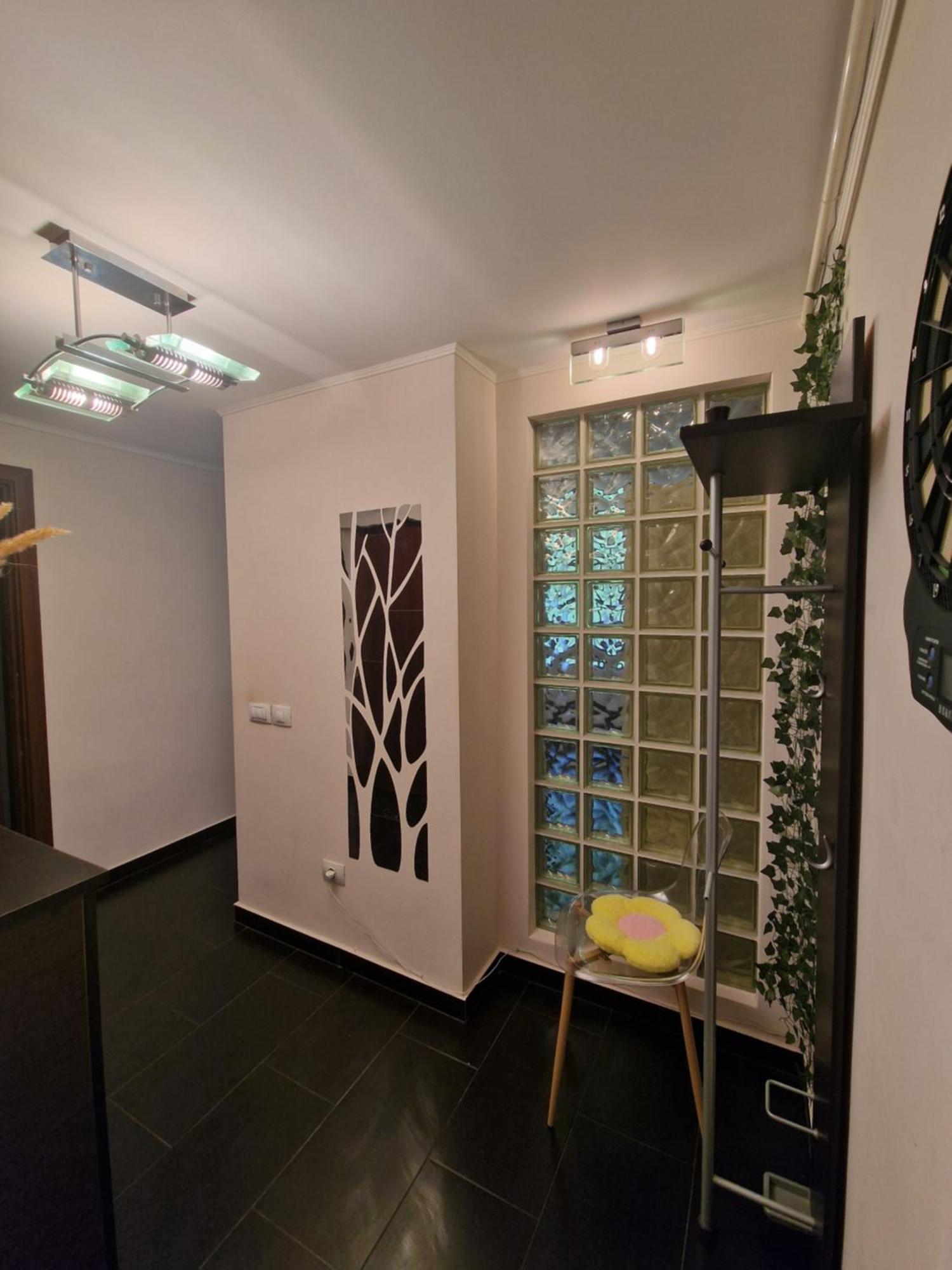 Apartament Red & Yellow سلانيك مولدوفا المظهر الخارجي الصورة