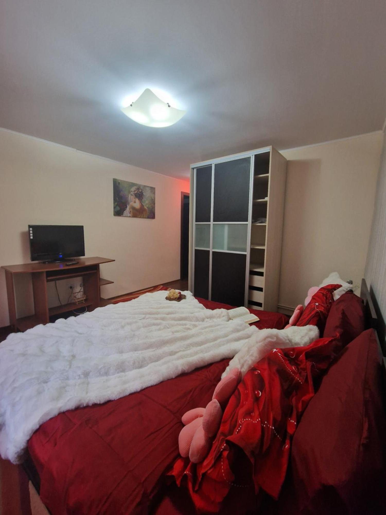 Apartament Red & Yellow سلانيك مولدوفا المظهر الخارجي الصورة
