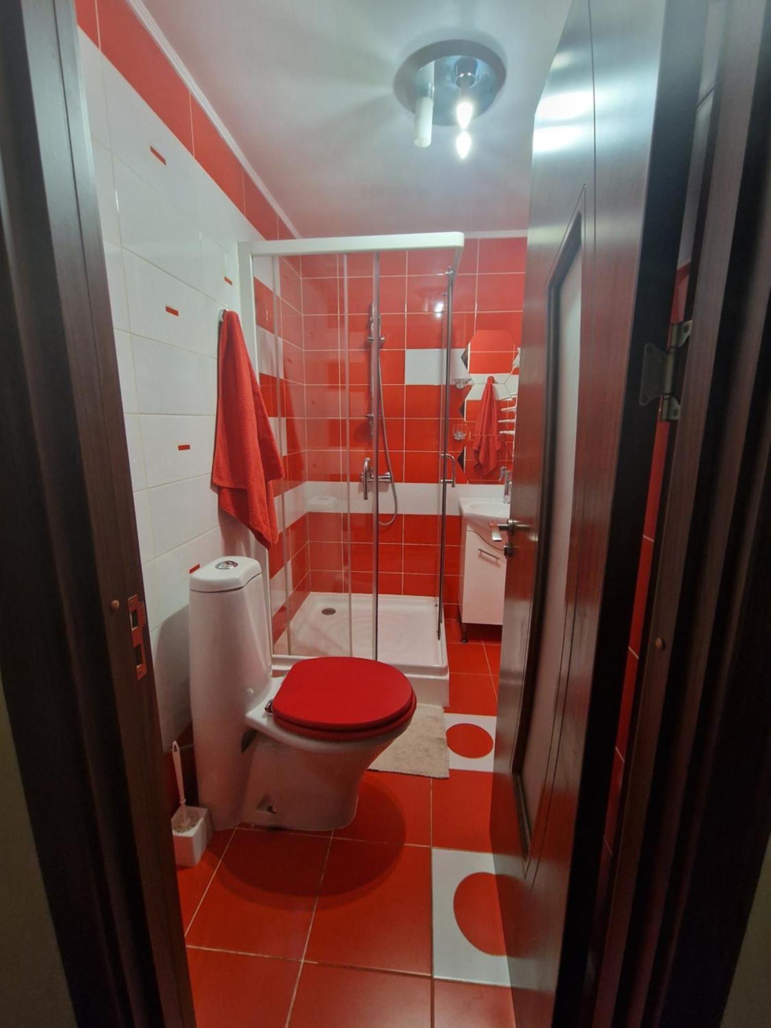 Apartament Red & Yellow سلانيك مولدوفا المظهر الخارجي الصورة