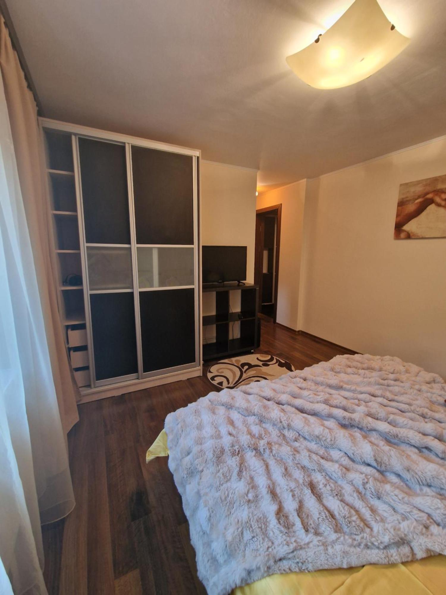 Apartament Red & Yellow سلانيك مولدوفا المظهر الخارجي الصورة