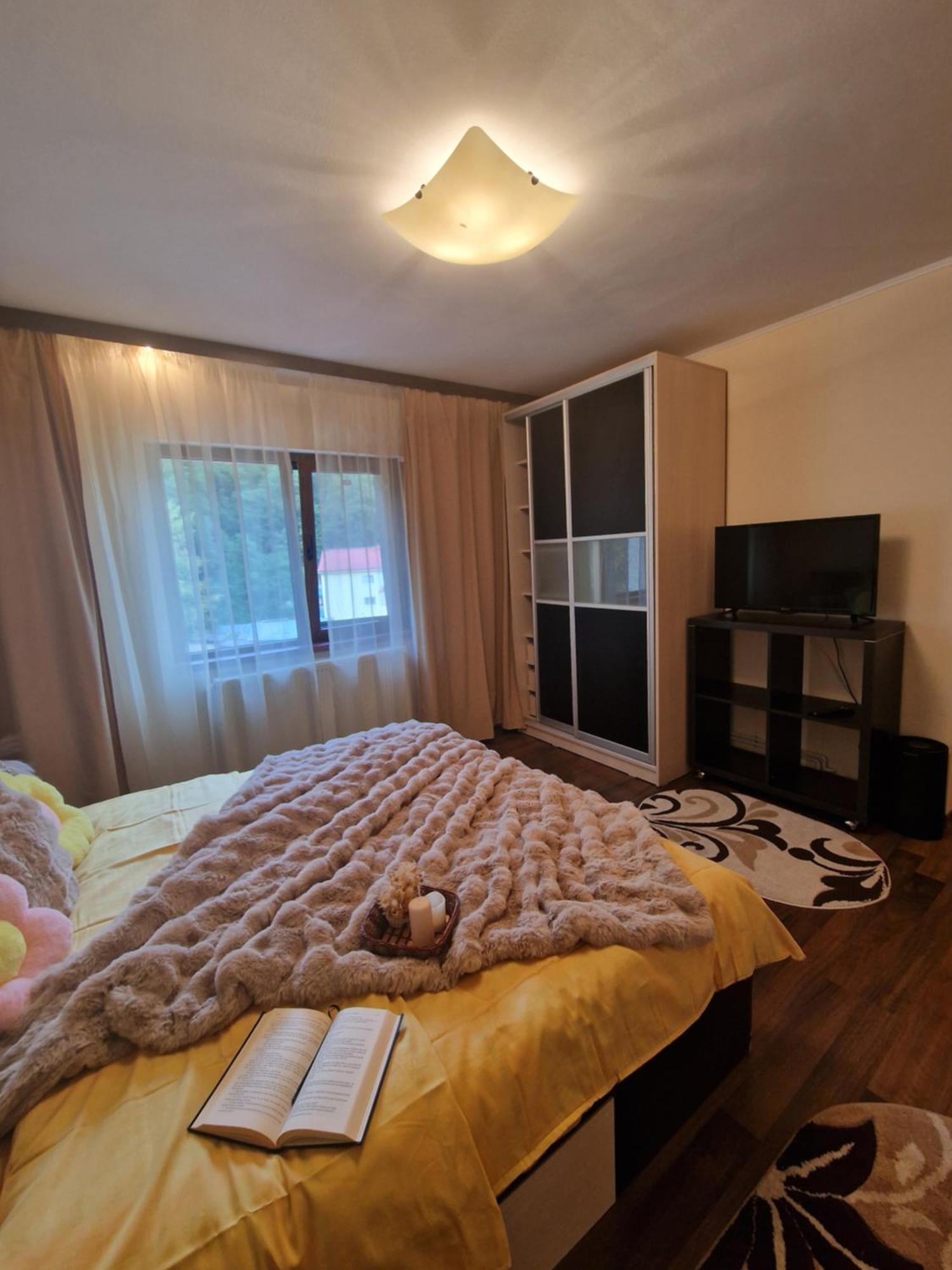 Apartament Red & Yellow سلانيك مولدوفا المظهر الخارجي الصورة